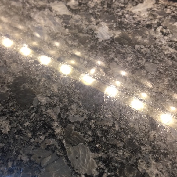 Meet your Posher, Melanie - Picture 1 of 1